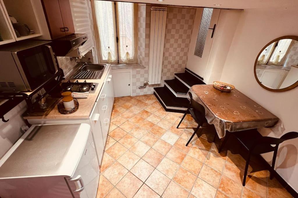 Mini Accommodation In Sanremo Liguria Extérieur photo