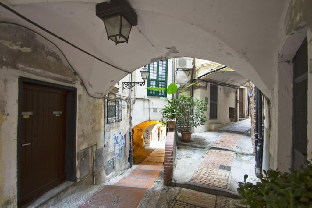 Mini Accommodation In Sanremo Liguria Extérieur photo