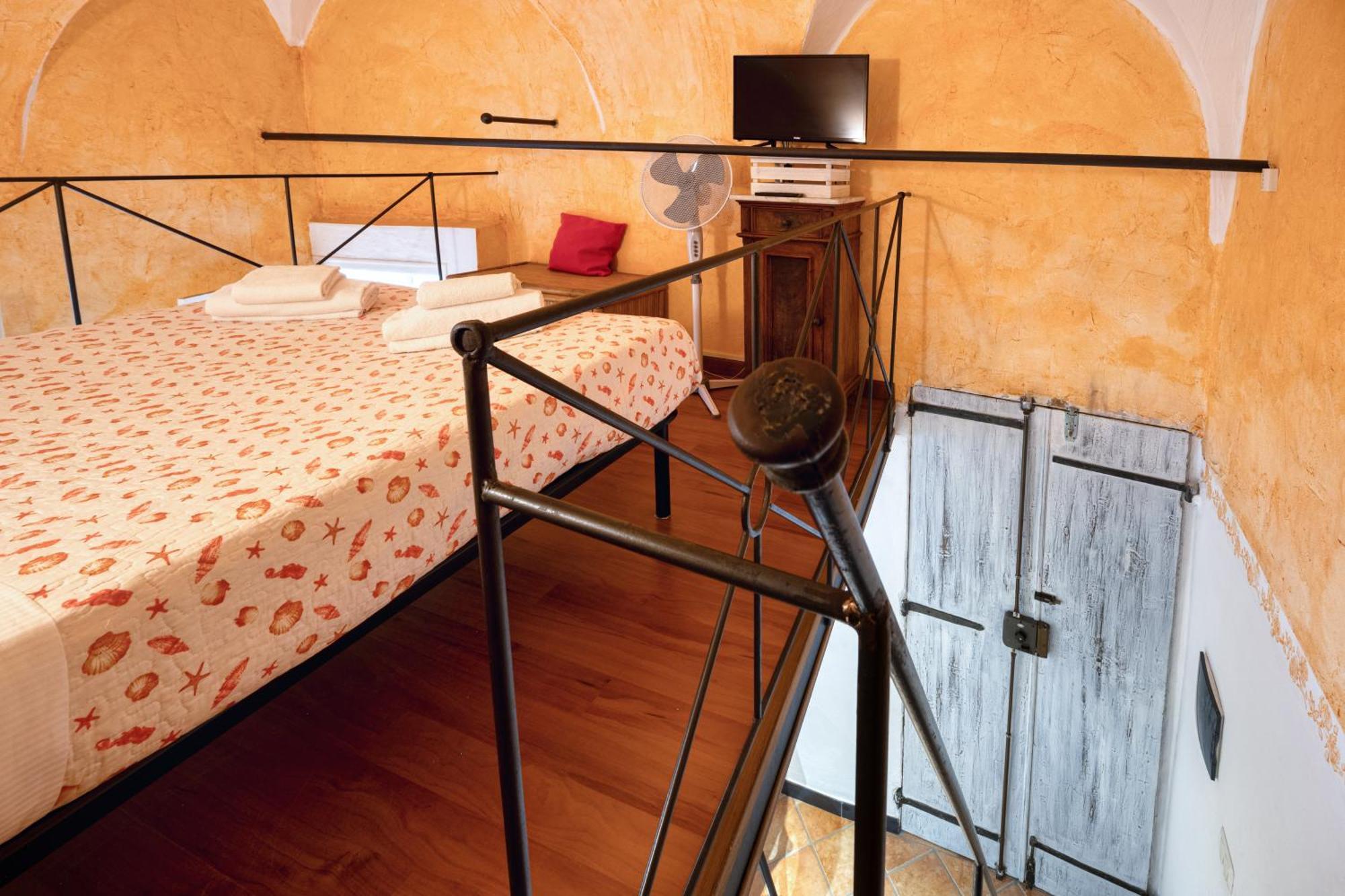 Mini Accommodation In Sanremo Liguria Extérieur photo